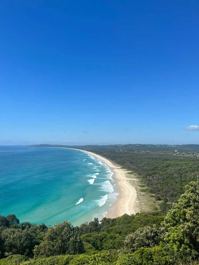 Australien - Jonson Street - 📸 Lights, Camera, Byron: A 9-Night Film Festival Retreat in Byron Bay, Australia 🇦🇺 - 1
