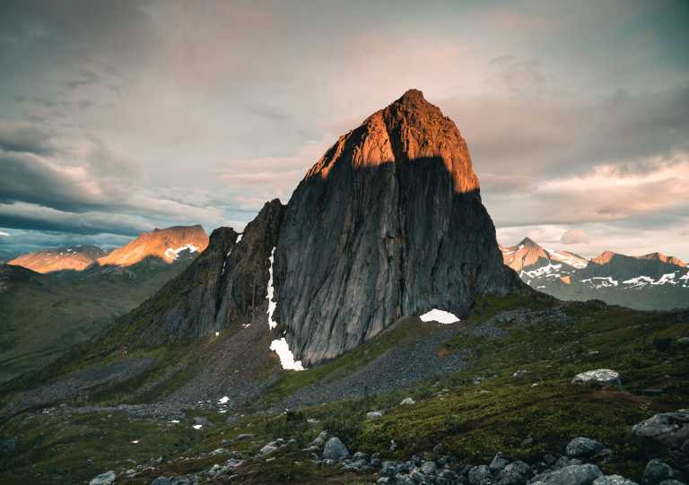 Norwegen - Segla - Norway Lofoten Islands Summer Adventure: Drive, Hike, and Explore the Breathtaking Beauty