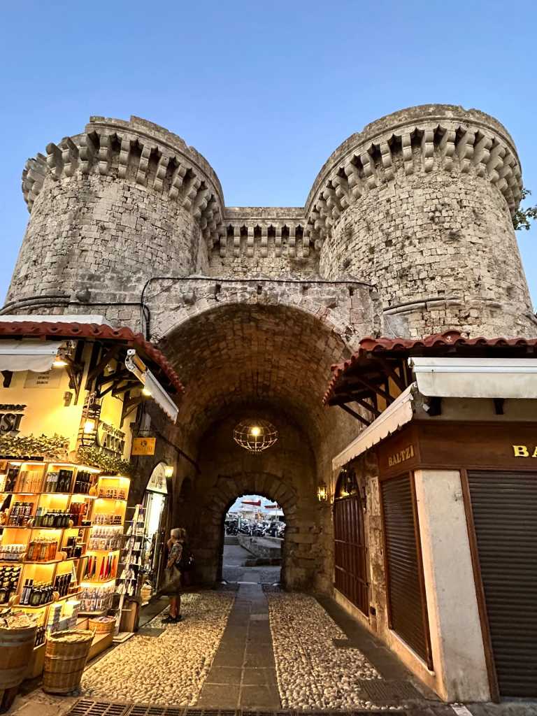 Marina judith Gomez Molina - 22