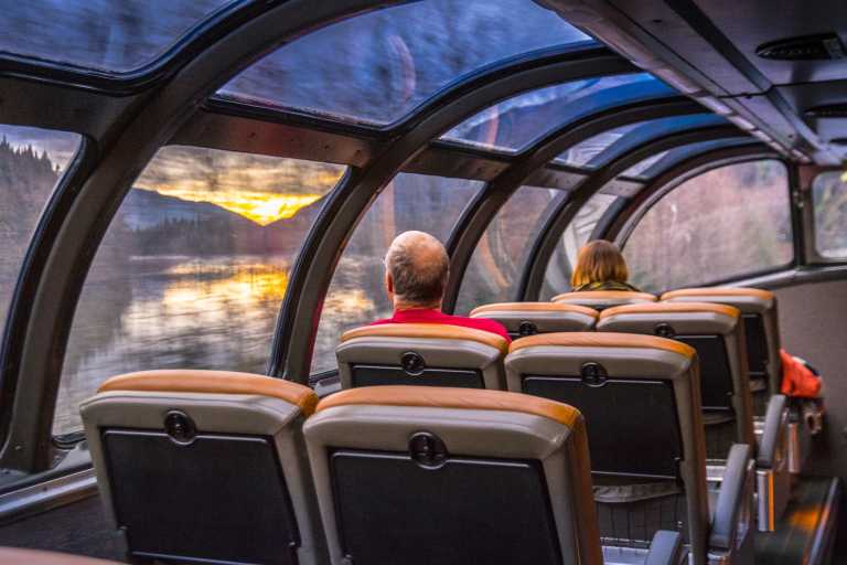 Canada - Kamloops - 4-Day Rocky Mountains Adventure with Sunrise Rail Experience - 1