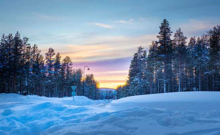 Finnland - Kittilä International Airport - All Inclusive Lapland 360° - Snowmobile, Polar Lights, Husky, Sauna, and many more! :)
