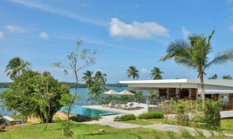 Sri (kanthi) Sujeeva Pieris - 10