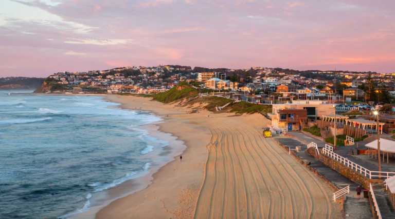 Australia - Tooke Street - 🐋 Winter Waves & Creative Days: A Co-Working Escape to Newcastle, Australia 🇦🇺 (PRIVATE ROOM) - 2