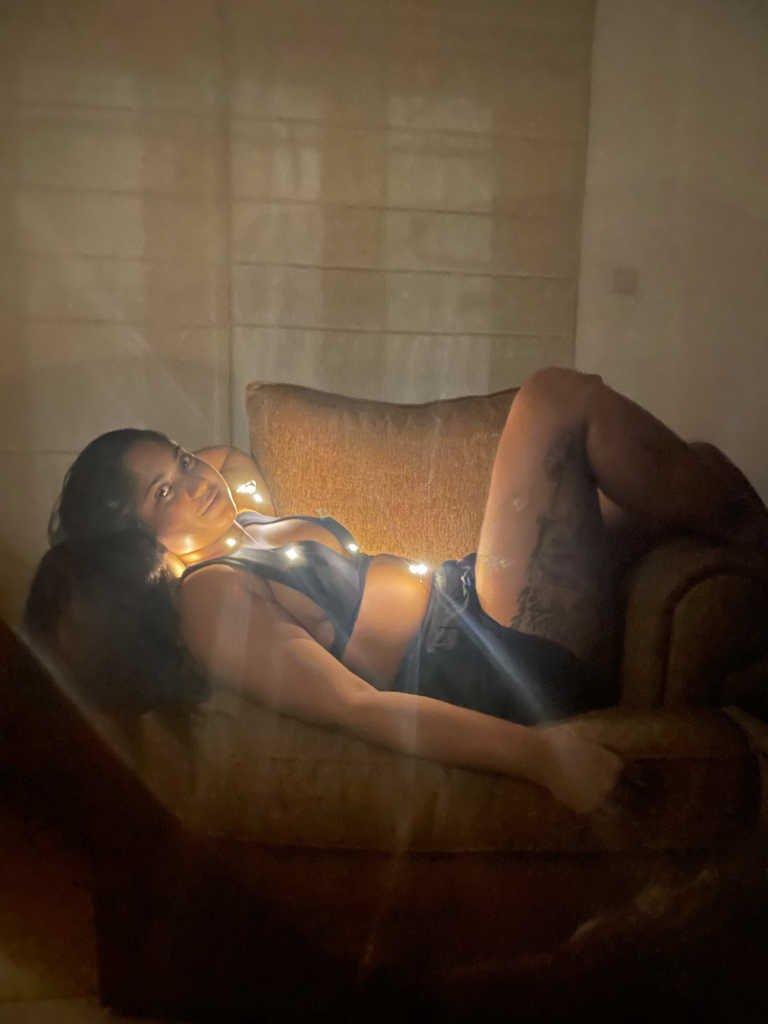 Nadine de Rosayro - 37