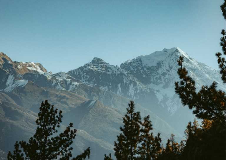 Nepal - Embark on the Annapurna Circuit Trek in Nepal: Himalayan Adventure, Stunning Landscapes, and Cultural Immersion - JoinMyTrip