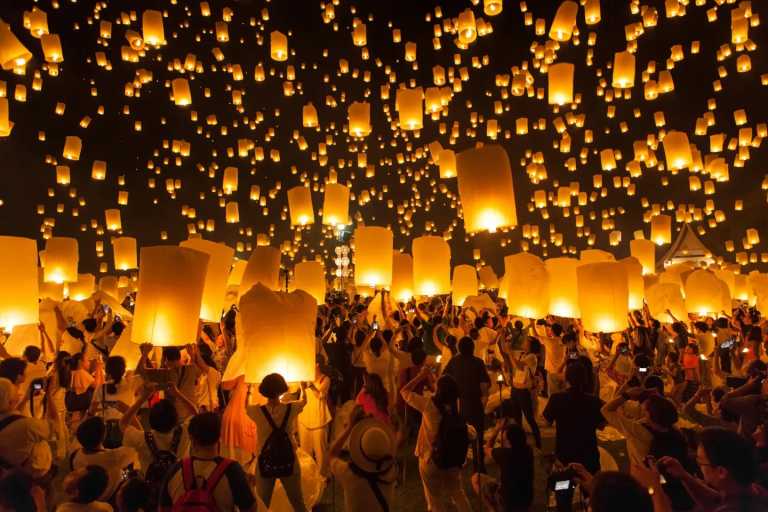 Thailand - Thailand Co-working and lantern festival - JoinMyTrip