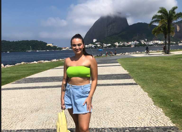 Luana Martins Andrade - 11