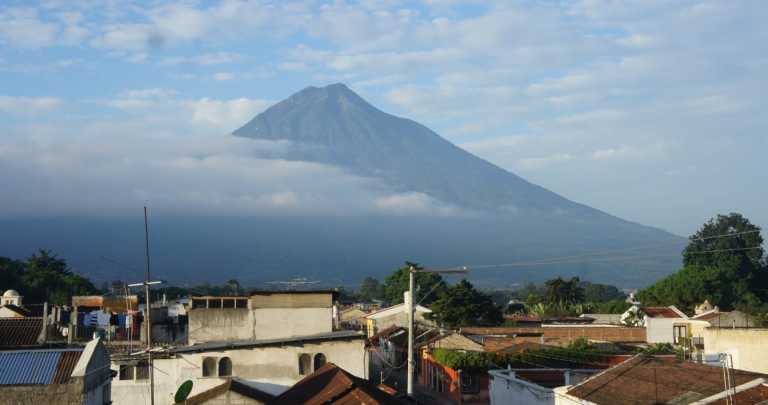 Central America - Antigua Guatemala - 21 Tage aktiv durch Guatemala & Belize -> Vulkane, Maya-Ruinen, Dschungel, Karibik - 1