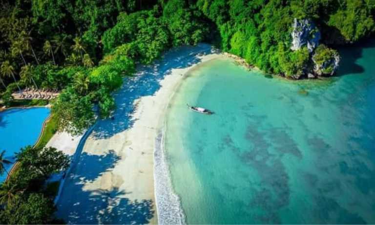 Eugene D Cloete - 20