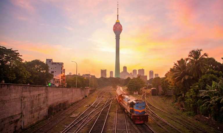 Sri Lanka - 🌟 Magical Sri Lanka: From Ancient kingdoms to Dream Beaches 🐘🏞️🌺⛱️ - JoinMyTrip