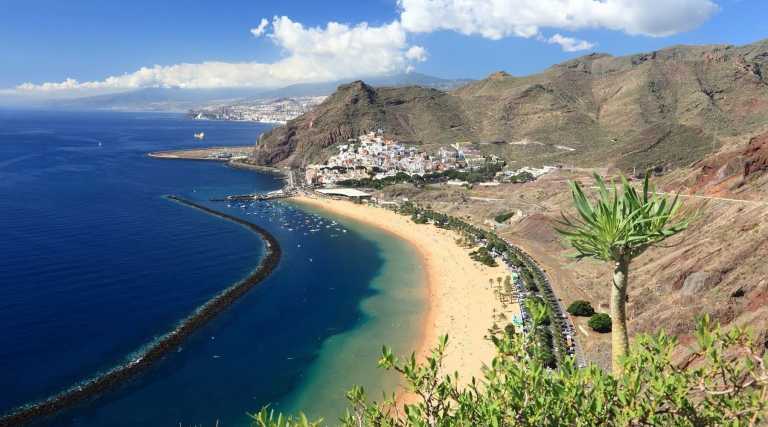 Spanien - Explore Tenerife with a Local 👱🏼‍♀️🐬🌴 ¡Vamos, mi niño!🇮🇨 - JoinMyTrip