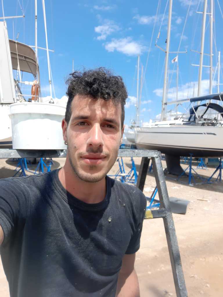 Leonidas  Mouratidis - 5