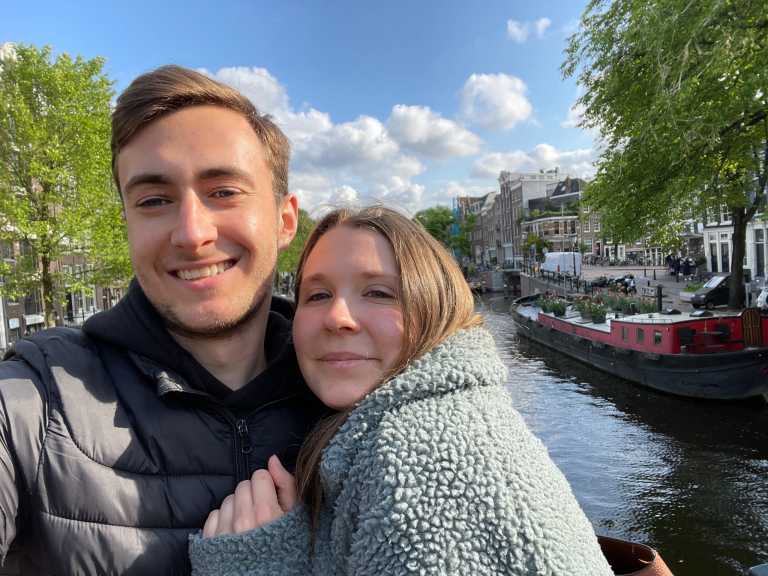 Lilli & Gavin 🌍 - 1