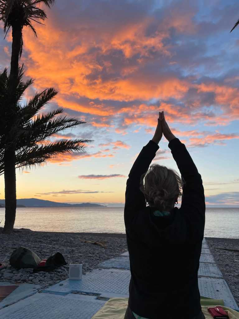 Kat Solyelcompositorbach - 12