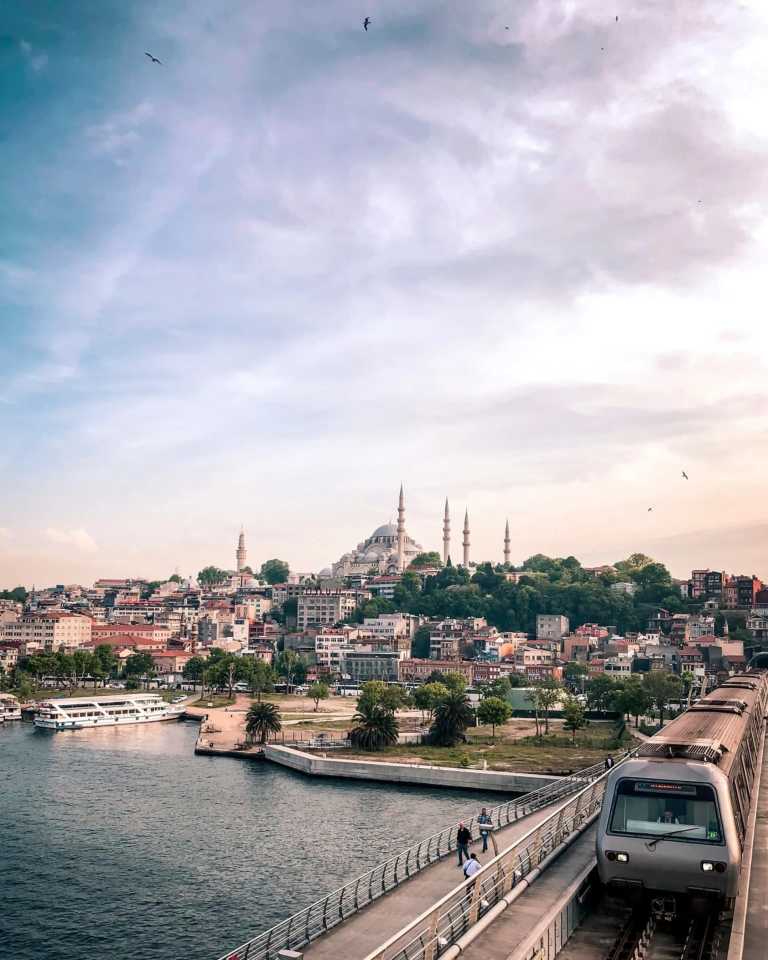 Türkei - 7 Days Spring CoWorking and CoLiving Trip in Beautiful Istanbul with Local Food, Culture, History and More - JoinMyTrip