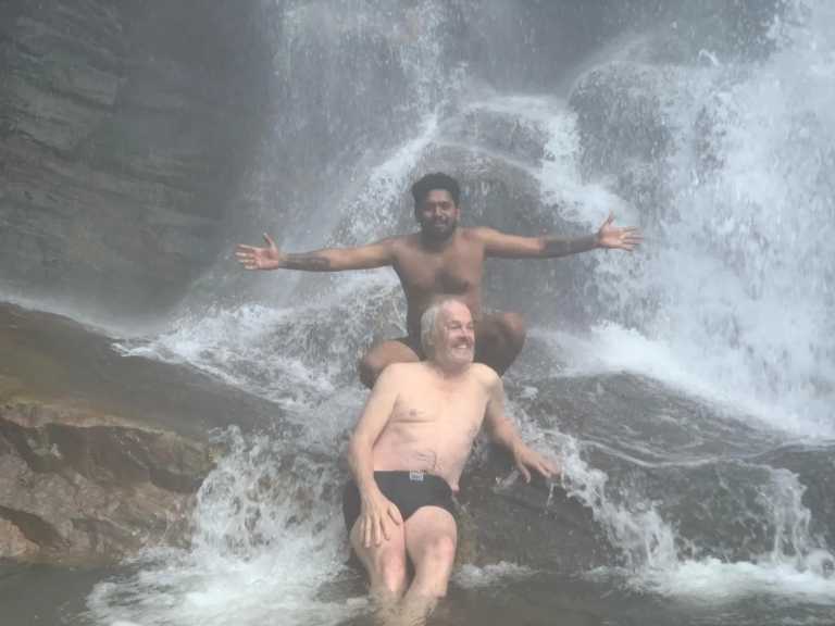 Sandun  Eshwara  - 5