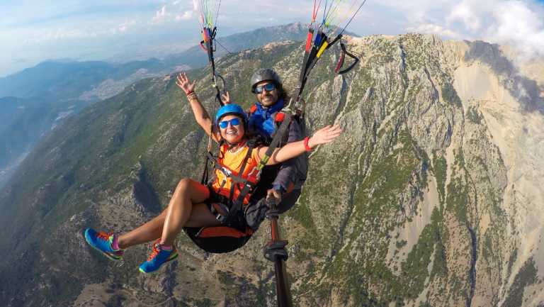 Libanon - Fly Over the Mediterranean, Adventurist Female Trip to Lebanon to Explore Culture Nature and Food - JoinMyTrip