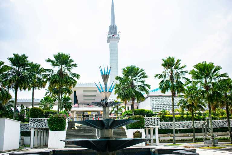 Malaysia - National Mosque of Malaysia - Unmissable things to do in Kuala Lumpur - Malaysia