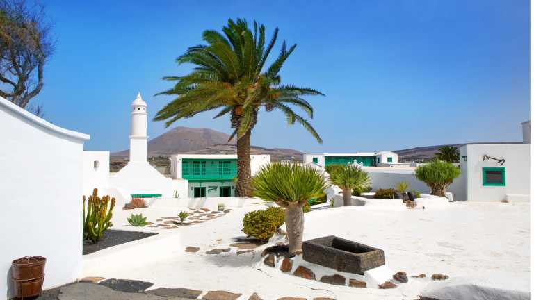 Spain - San bartolome lanzarote - LANZAROTE HIDDEN GEMS: One week in between Hiking 🌋, Surfing 🏄‍♂️, Crazy Panoramas, Cultural & Art Heritage and so much more!