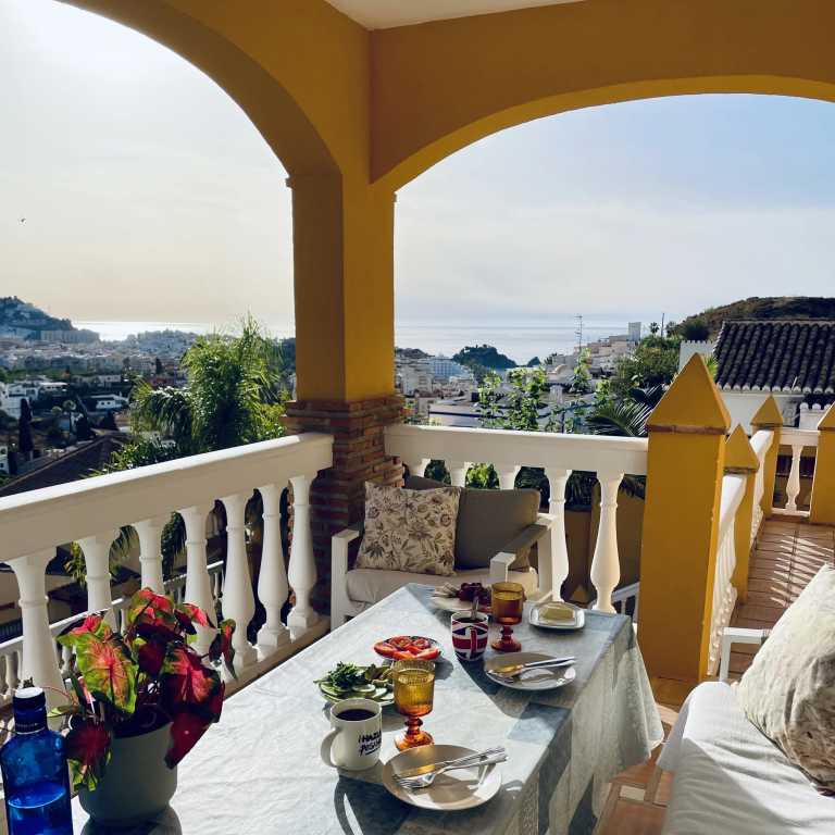 Kat Solyelcompositorbach - 3