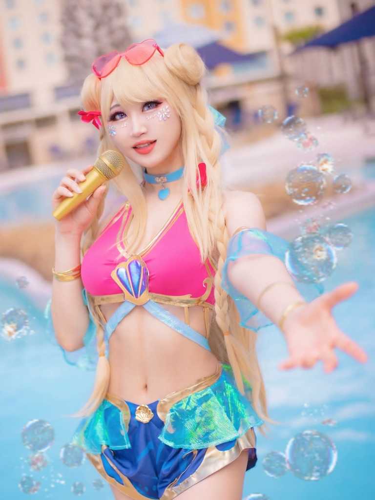 Jennybelly Cosplay - 4