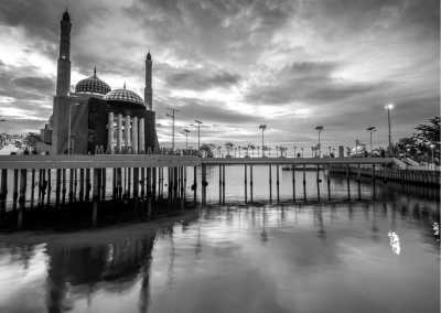 Indonesia - Makassar City - 3 Days Holiday Trip Traveling in Makassar Indonesia: Explore Makassar City, Akkarena Beach, Samalona Island, Lanjukang Island, Nature (Private Room) - 1