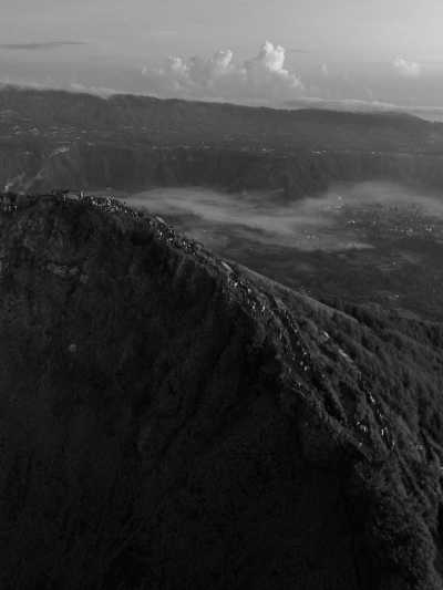 Indonesien - Batur Volcano Guesthouse - Bali Bliss: Explore Ubud, Waterfalls, Nusa Penida Island Gems and More! - 2