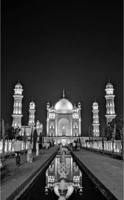 Indien - Bibi Ka Maqbara - Explore Historical India - Caves and Forts of Maharashtra with a Local - 2