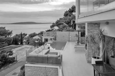 Croatia - Croatia Luxury HomeOffice: Infinity Pool, BBQ, Kayaks, and more! - JoinMyTrip