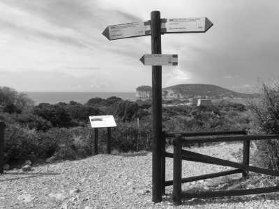 Italien - Punta Giglio - Yoga/Wellness/Adventure - Stay in an exclusive Seafront Villa with seaviews Jacuzzi in NW Coast Sardinia - October 2023 - 2