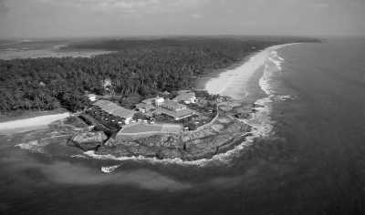 Sri Lanka - Ventura Beach - A Tropical Paradise Unveiled: A Breathtaking Sri Lankan Beach Adventure - 2