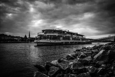 Hungary - Budapest - Unforgettable Budapest Experience: TukTuk Sightseeing, Dinner Cruise, and Folk Show with a Local - 2