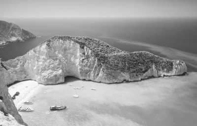 Griechenland - Navagio - Explore Greece 🇬🇷 - Beach 🌊, Sun ☀️, Greek Culture and lot's more 🌴 - 1