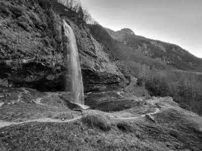 Italy - Goriuda waterfall - Winter weekend trip ⛄ Skiing, snowboarding, Italian Alps, Authentic Italian Village & lots of fun (February 2023)