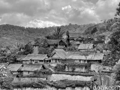 Indonesia - Architecture Road Trip:  Exploring Indonesia's Rich Historical Architectural Heritage and Interact With Local People - JoinMyTrip