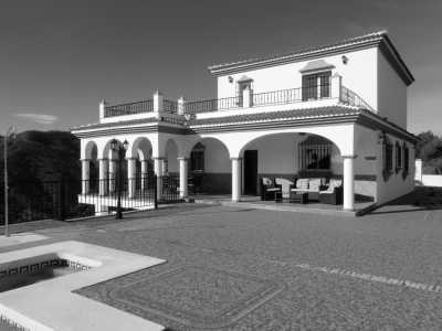 Spanien - Viñuela - Andalusia Countryside ''La Dolce Vita'' Coliving Experience and Meditation Retreat - 2