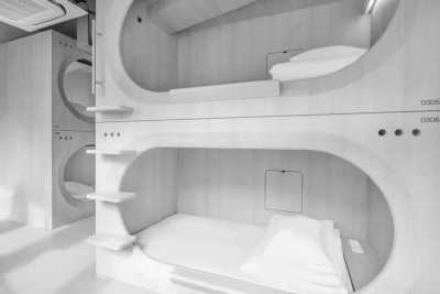 Singapore - KINN Capsule Hotel - Celebrate New Year In Singapore 🇸🇬