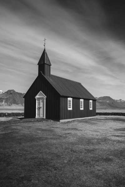 Iceland - Reykjavík - ICELAND: The Ultimate ROAD TRIP Hunting the AURORA❄️💚