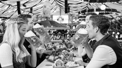 Deutschland - Oktoberfest - Entdecke das Oktoberfest in München mit einem Einheimischen! 🇩🇪🍺🥨 - 3