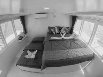 Indonesien - Nationalpark Komodo - NEW: A Thrilling Tour to Indonesia's Most Beautiful Islands: Unforgettable Liveaboard Experience, Seaside Glamping and Relaxation in a Beachfront Villa - 9