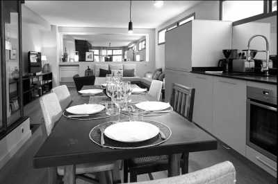 France - Toulouse - Coworking in the pink city of TOULOUSE, FRANCE 🇫🇷 live like a local and practice your French - single room shared bathroom - 1