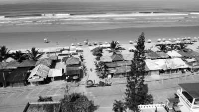 Ecuador - Playa Montañita - Discover Ecuador, its beaches  in a relaxed, local way!