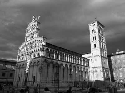 Italien - Province of Lucca - Uncovering Tuscany's Renaissance and Medieval Treasures: A Journey Through Historic Towns and Vineyards in Italy - 1