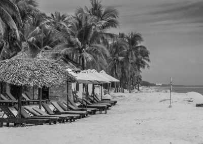 Vietnam - Bãi biển Cửa Đại - 🇻🇳 The Vietnam Experience:  Villa Life from Da Nang’s Coast to Hoi An’s Lantern Streets – Enjoy Beach & City Vibes with like-minded travelers 🏖️🏙🏮 #NotAnotherRetreat - 3