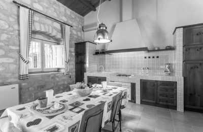 Italy - Marina di Ragusa - Sicily, Italy Holiday Retreat: Immerse in Culture, Discover Hidden Gems, Relax in a Countryside Villa with Pool - 2