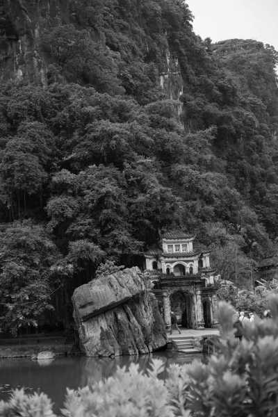 Vietnam - Hoa Lư - 🇻🇳 Iconic Vietnam Unveiled: From Emerald Bays to Lantern-lit Streets 🏮 - 8