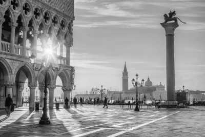 Italy - St. Mark's Square - A weekend in Venice 🇮🇹 Explore the city through food, art and wine! 🍝🍷