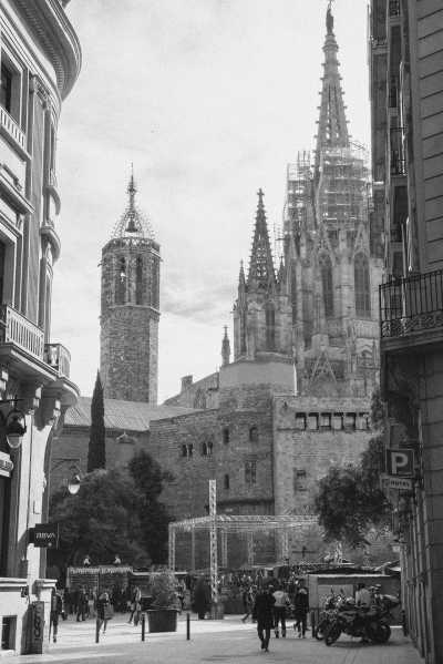 Spain - Barcelona - Explore the best of Barcelona! Wine, Tapas and More! - 5