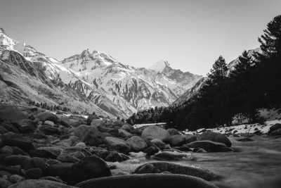 Indien - Chitkul - Discover the beauty of Shimla in the Himalayas: Embrace local life, conquer offbeat treks, and relive the glory of British India's Summer Capital! - 3