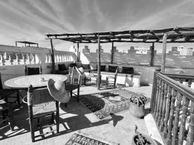 Marokko - Essaouira - Co-Working & Surf in Morocco 🏄🏻‍♂️ Enjoy the vibrant city of Essaouira, live in a traditional Moroccan Riad and learn Surf with the best local surf instructor - 1